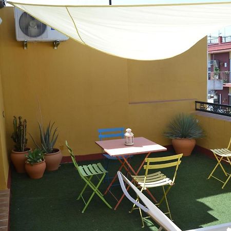 Alojamiento En Sevilla-Triana Sevilha Exterior foto