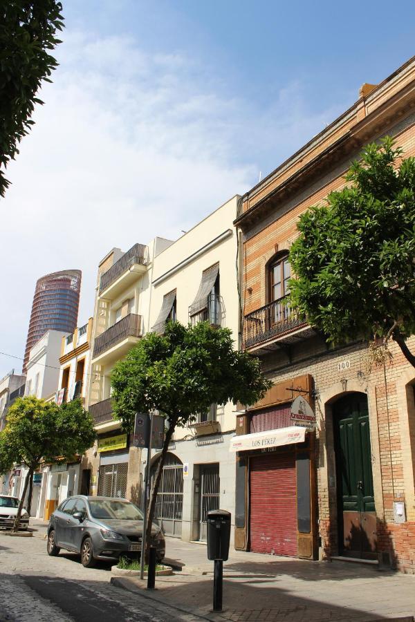 Alojamiento En Sevilla-Triana Sevilha Exterior foto