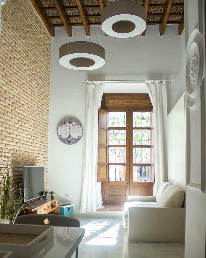 Alojamiento En Sevilla-Triana Sevilha Exterior foto