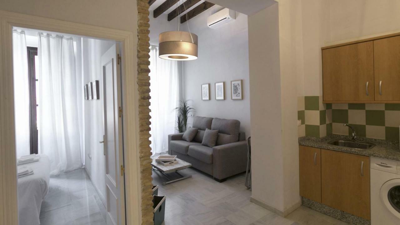 Alojamiento En Sevilla-Triana Sevilha Exterior foto