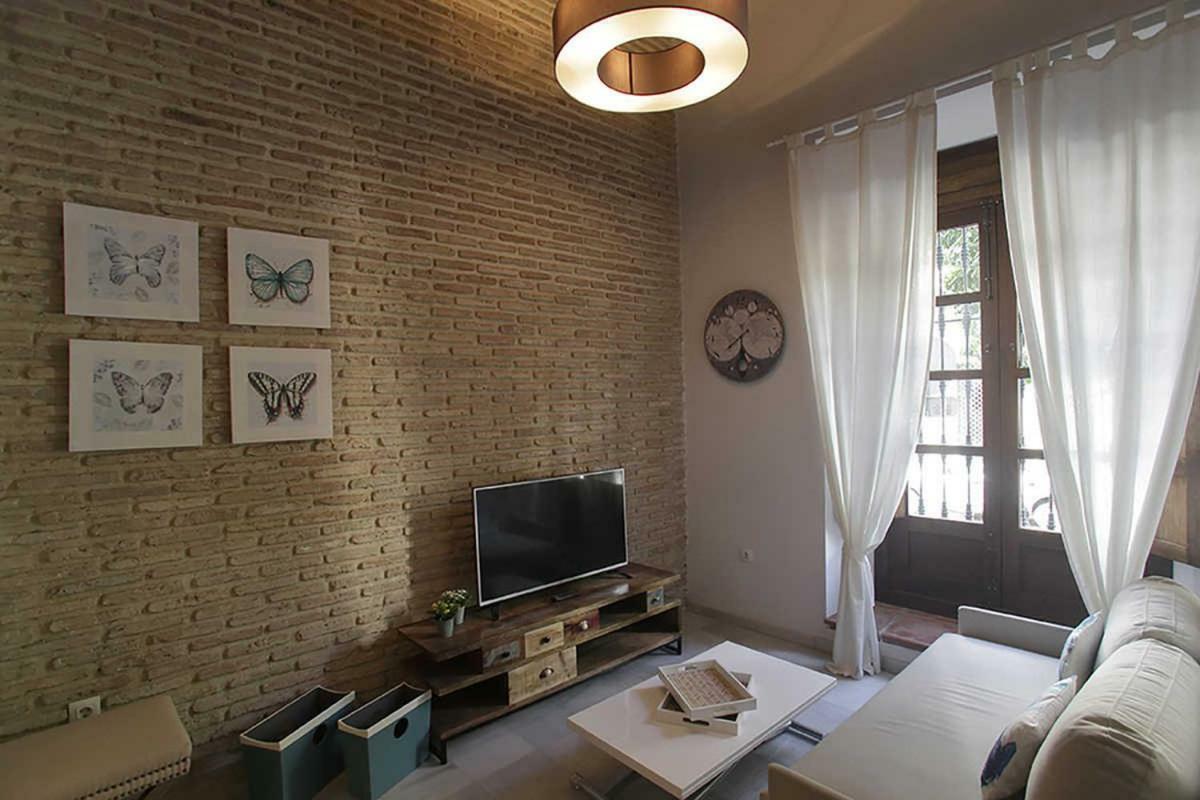 Alojamiento En Sevilla-Triana Sevilha Exterior foto