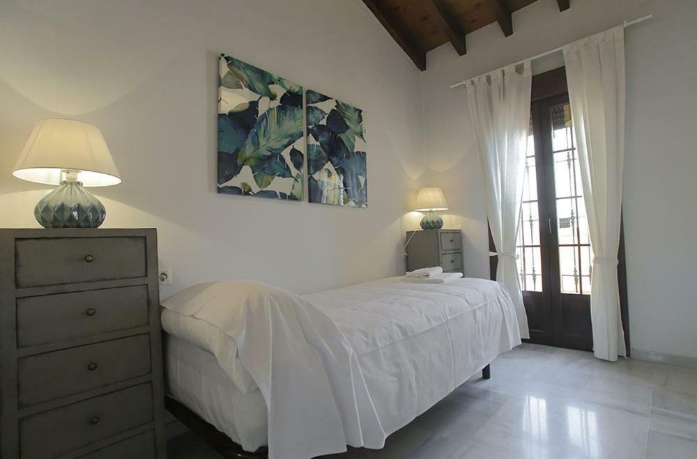 Alojamiento En Sevilla-Triana Sevilha Exterior foto